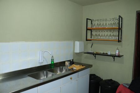 Casa de condomínio para alugar com 227m², 3 quartos e 2 vagasEdicula