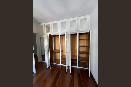 Apartamento à venda com 70m², 2 quartos e 1 vagaQuarto