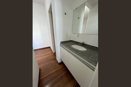 Apartamento à venda com 70m², 2 quartos e 1 vagaBanheiro