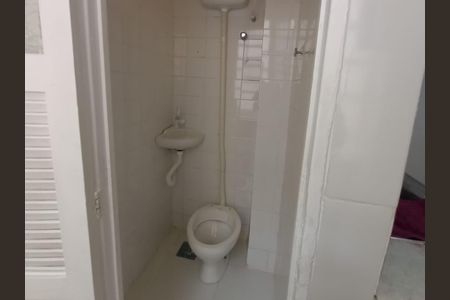 Apartamento para alugar com 110m², 2 quartos e sem vagaBanheiro de Serviço
