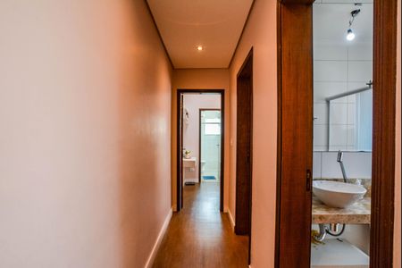 Apartamento à venda com 140m², 2 quartos e 2 vagas Apartamento à venda com 140m², 2 quartos e 2 vagasCorredor