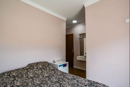 Apartamento à venda com 140m², 2 quartos e 2 vagas Apartamento à venda com 140m², 2 quartos e 2 vagasSuíte