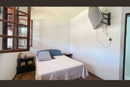 Casa à venda com 244m², 4 quartos e 3 vagas