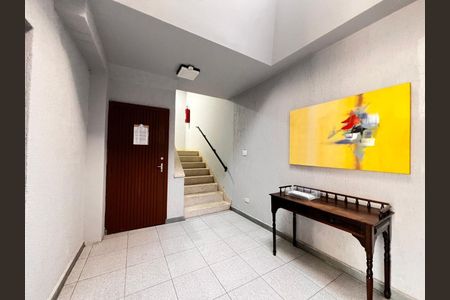 Apartamento à venda com 32m², 1 quarto e sem vaga