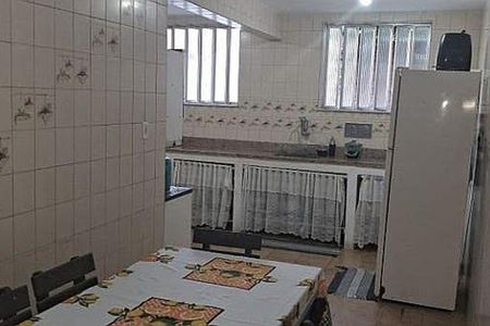 Casa à venda com 3 quartos, 150m² em Santa Rosa, Niterói