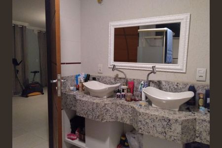 Casa à venda com 4 quartos, 350m² em Recreio dos Bandeirantes, Rio de Janeiro