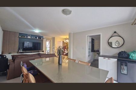 Casa de Condomínio à venda com 4 quartos, 290m² em Santo Amaro, São Paulo