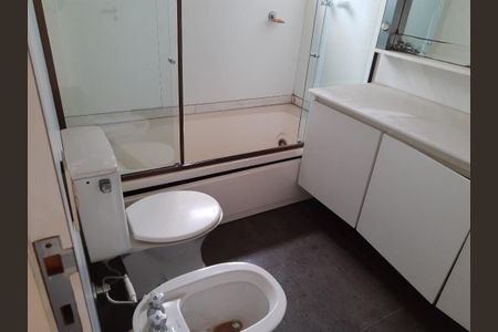 Apartamento para alugar com 3 quartos, 228m² em Santa Cecilia, São Paulo