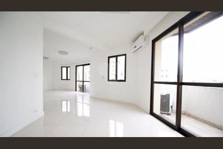 Apartamento à venda com 230m², 3 quartos e 4 vagas