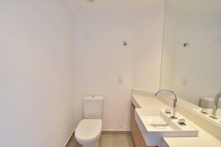 Apartamento à venda com 96m², 2 quartos e 1 vagaBanheiro da Suíte 1