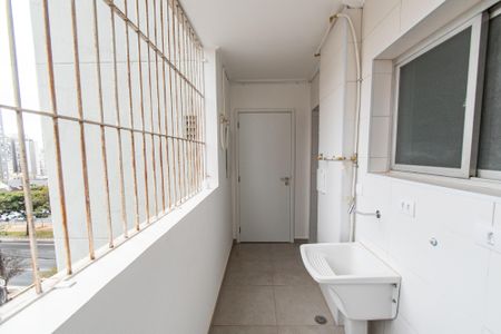 Apartamento à venda com 96m², 3 quartos e 1 vagaÁrea de serviço