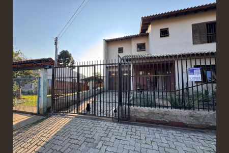 Casa à venda com 178m², 3 quartos e 2 vagas Casa à venda com 178m², 3 quartos e 2 vagasPlaquinha