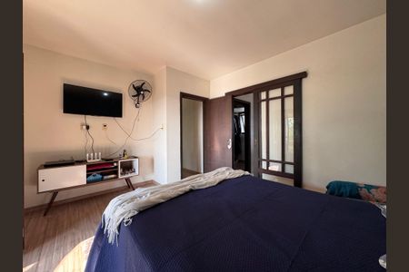 Casa à venda com 178m², 3 quartos e 2 vagas Casa à venda com 178m², 3 quartos e 2 vagasSuíte