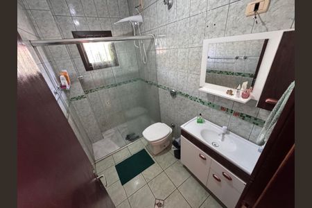 Casa à venda com 178m², 3 quartos e 2 vagas Casa à venda com 178m², 3 quartos e 2 vagasBanheiro Social