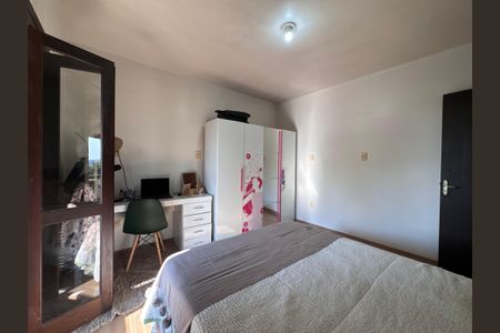 Casa à venda com 178m², 3 quartos e 2 vagas Casa à venda com 178m², 3 quartos e 2 vagasQuarto 2