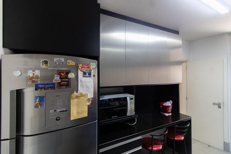 Apartamento à venda com 145m², 2 quartos e 2 vagas Apartamento à venda com 145m², 2 quartos e 2 vagasCozinha