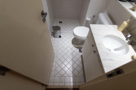 Apartamento à venda com 145m², 2 quartos e 2 vagas Apartamento à venda com 145m², 2 quartos e 2 vagasBanheiro 2