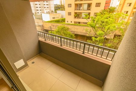 Varanda  de kitnet/studio à venda com 1 quarto, 24m² em Vila Santa Catarina, São Paulo
