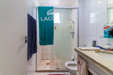 Apartamento à venda com 145m², 4 quartos e 3 vagas Apartamento à venda com 145m², 4 quartos e 3 vagasBanheiro da Suíte 2