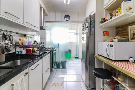 Apartamento à venda com 145m², 4 quartos e 3 vagas Apartamento à venda com 145m², 4 quartos e 3 vagasCozinha