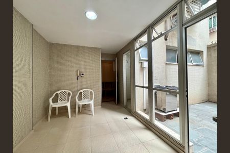 Apartamento à venda com 130m², 3 quartos e 2 vagas Apartamento à venda com 130m², 3 quartos e 2 vagasÁrea comum