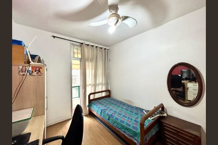 Apartamento à venda com 130m², 3 quartos e 2 vagas Apartamento à venda com 130m², 3 quartos e 2 vagasQuarto 1