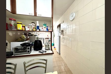 Apartamento à venda com 130m², 3 quartos e 2 vagas Apartamento à venda com 130m², 3 quartos e 2 vagasCozinha