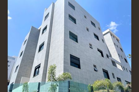 Apartamento à venda com 183m², 3 quartos e 2 vagasFachada
