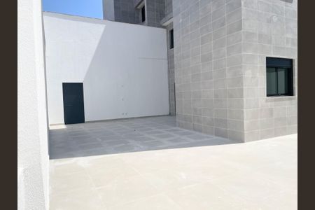 Apartamento à venda com 183m², 3 quartos e 2 vagasÁrea Privativa