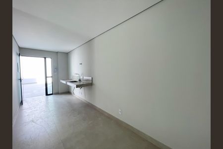 Cozinha de apartamento à venda com 3 quartos, 183m² em Itapoã, Belo Horizonte