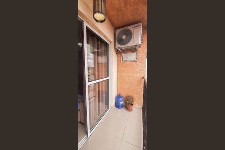 Apartamento para alugar com 52m², 2 quartos e 1 vagaSacada