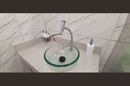 Apartamento para alugar com 52m², 2 quartos e 1 vagaBanheiro