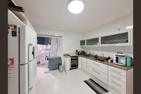 Apartamento à venda com 116m², 3 quartos e 3 vagasCozinha