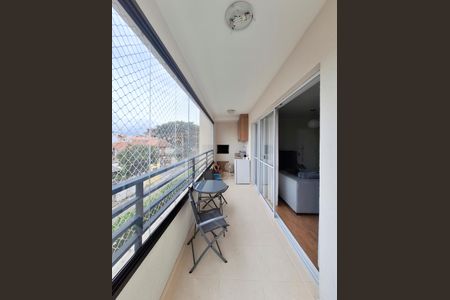 Apartamento à venda com 116m², 3 quartos e 3 vagasVaranda