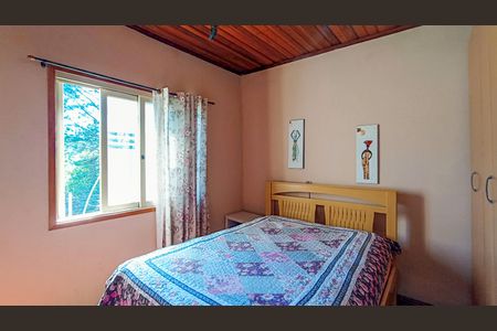 Quarto 1 de apartamento à venda com 2 quartos, 60m² em Vila Nova, Porto Alegre