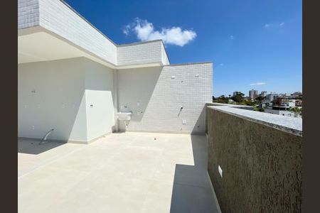 Apartamento à venda com 160m², 3 quartos e 2 vagasCobertura