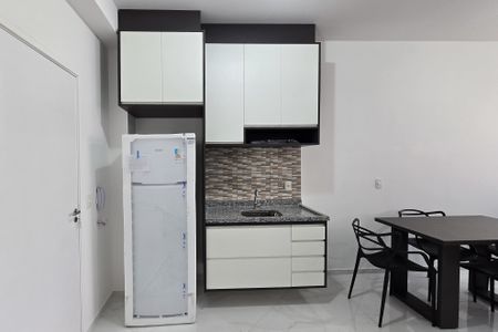 Studio para alugar com 37m², 1 quarto e 1 vaga Studio para alugar com 37m², 1 quarto e 1 vagaCozinha