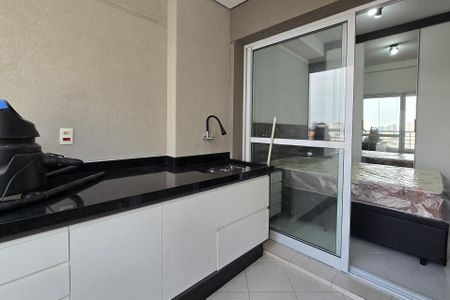 Studio para alugar com 37m², 1 quarto e 1 vaga Studio para alugar com 37m², 1 quarto e 1 vagaSacada