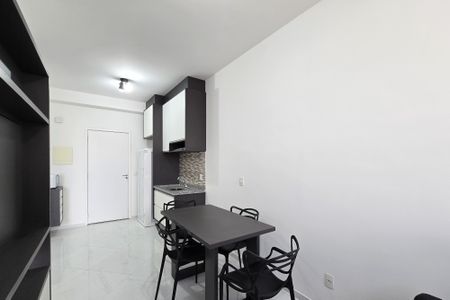 Studio para alugar com 37m², 1 quarto e 1 vaga Studio para alugar com 37m², 1 quarto e 1 vagaSala