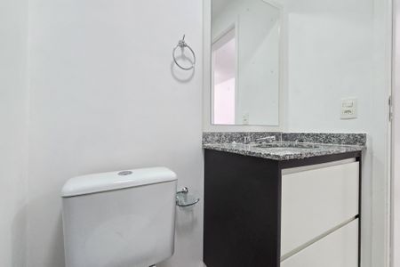 Studio para alugar com 37m², 1 quarto e 1 vaga Studio para alugar com 37m², 1 quarto e 1 vagaBanheiro Social