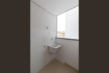 Apartamento para alugar com 38m², 2 quartos e sem vagaÁrea de Serviço