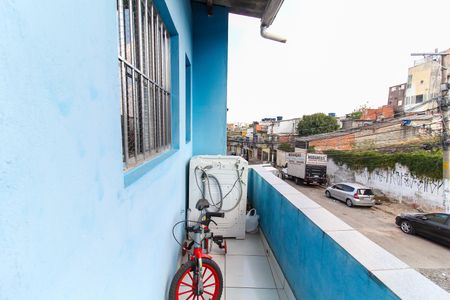 Sacada da Sala de casa para alugar com 2 quartos, 100m² em Vila Campanela, São Paulo