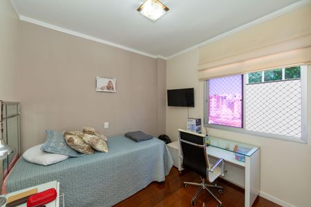 Apartamento à venda com 161m², 3 quartos e 3 vagasQuarto 2