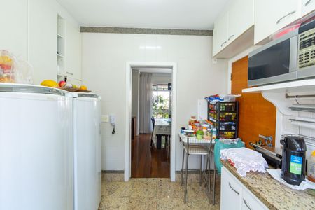 Apartamento à venda com 161m², 3 quartos e 3 vagasCozinha