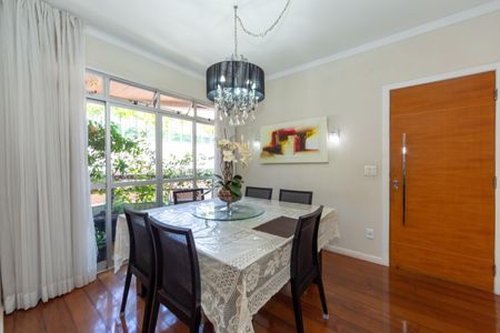 Apartamento à venda com 161m², 3 quartos e 3 vagasSala