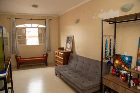 Casa para alugar com 120m², 3 quartos e 2 vagas Casa para alugar com 120m², 3 quartos e 2 vagasSuíte