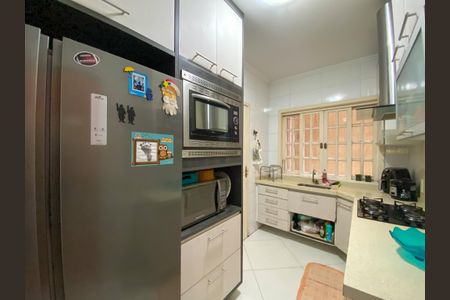 Casa para alugar com 120m², 3 quartos e 2 vagas Casa para alugar com 120m², 3 quartos e 2 vagasCozinha