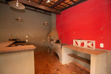 Casa de condomínio para alugar com 400m², 4 quartos e 6 vagasChurrasqueira