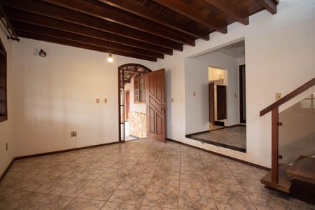 Casa de condomínio para alugar com 400m², 4 quartos e 6 vagasSala 1