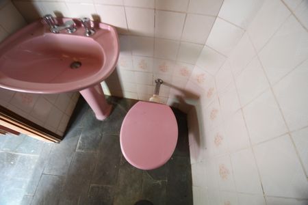 Casa à venda com 157m², 4 quartos e 2 vagasBanheiro Suíte 2 - Externa